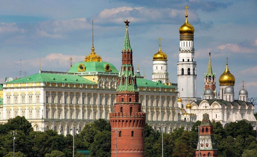 Кремль в питере фото