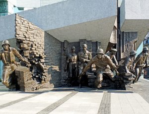 Фото Памятник Варшавскому восстанию