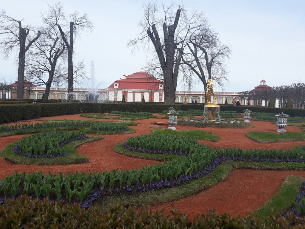 Монплезир Петергоф осень