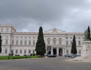 Национальный дворец Ажуда