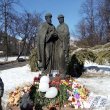 Фото Памятники Петру и Февронии в Ярославле 7