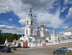 Свято-Троицкий Стефанов монастырь