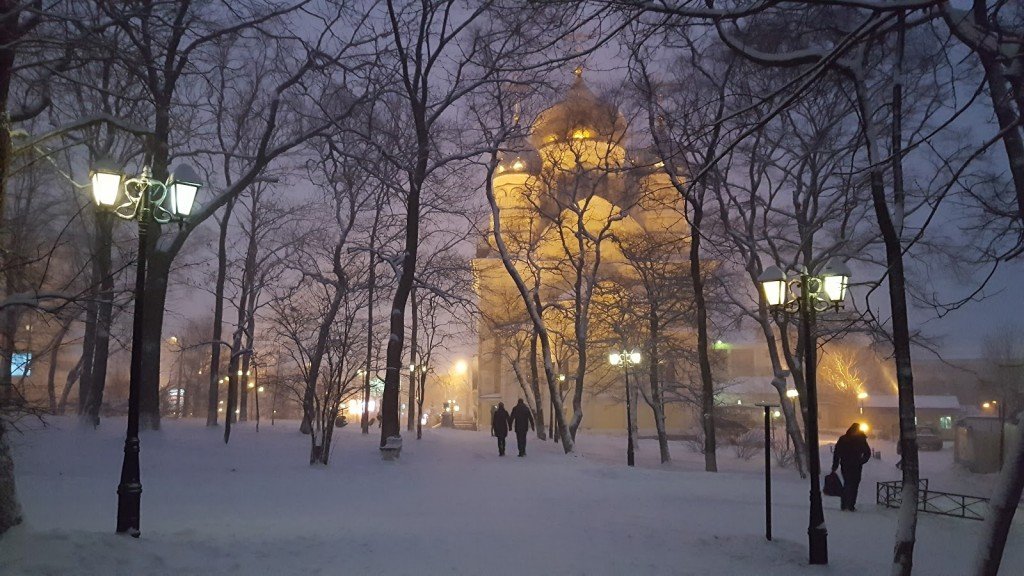 Храмы Владивостока зимой