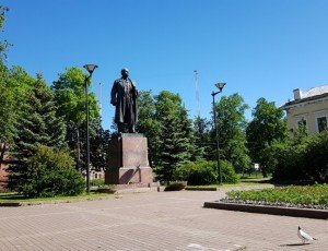 Фото Памятник В. И. Ленину