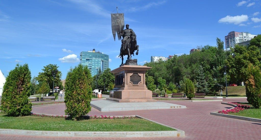 Памятник князю Григорию Засекину