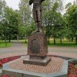 Фото Памятник Г. Р. Державину в Петрозаводске 8