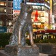 Фото Памятник собаке Хатико в Токио 9